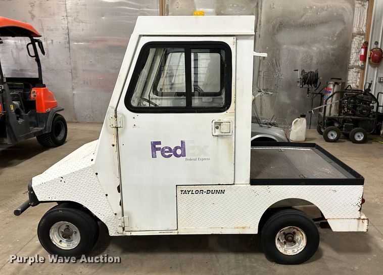 image for item LT9073 (2) utility vehicles