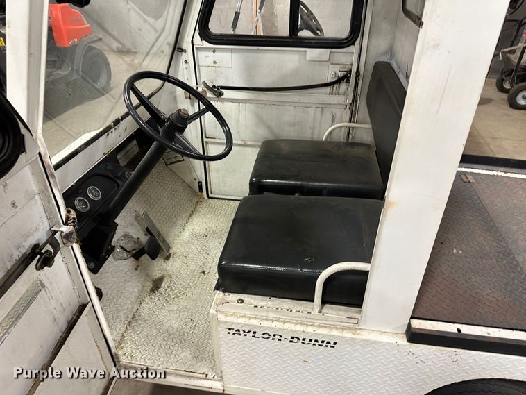 image for item LT9073 (2) utility vehicles