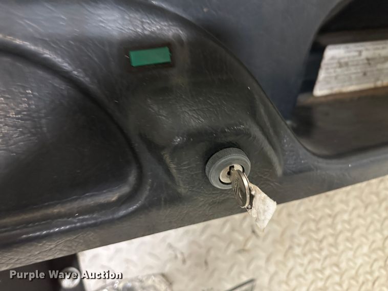 image for item LT9073 (2) utility vehicles