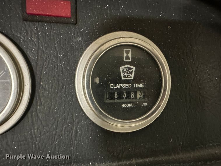 image for item LT9073 (2) utility vehicles