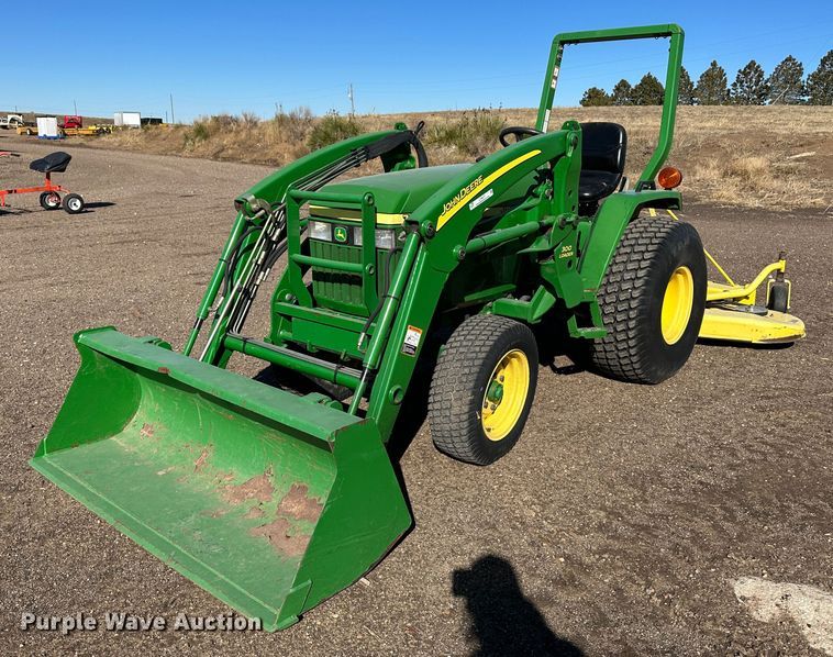 image for item LT9077 John Deere 790  tractor