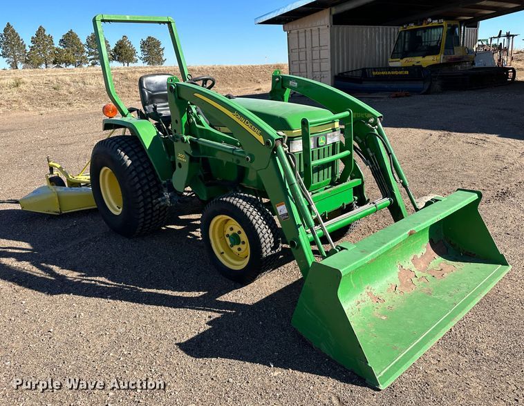 image for item LT9077 John Deere 790  tractor