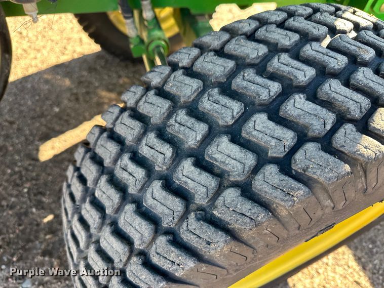 image for item LT9077 John Deere 790  tractor