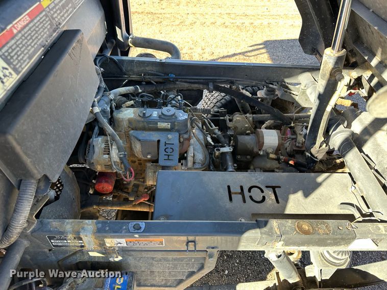 image for item LT9078 Kubota RTV900  utility vehicle