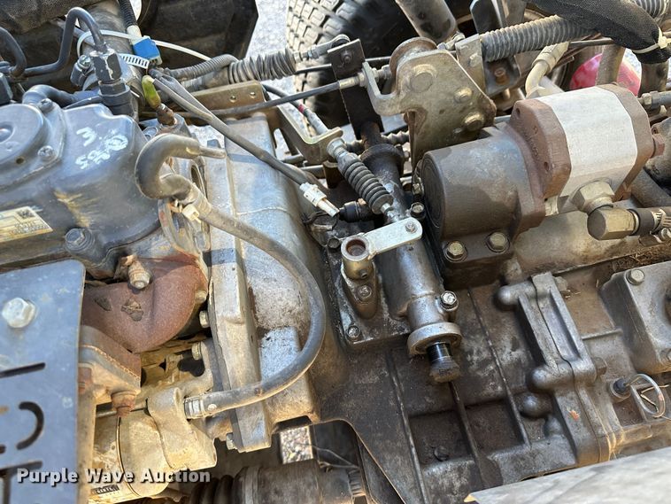 image for item LT9078 Kubota RTV900  utility vehicle