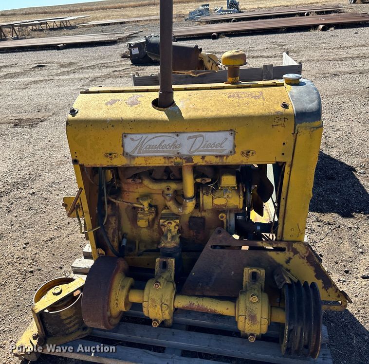 image for item LT9086 (2) diesel engines