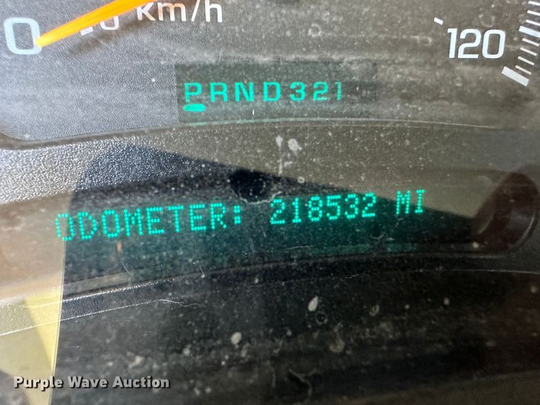 image for item LT9109 2005 GMC Sierra 1500  Crew Cab pickup truck