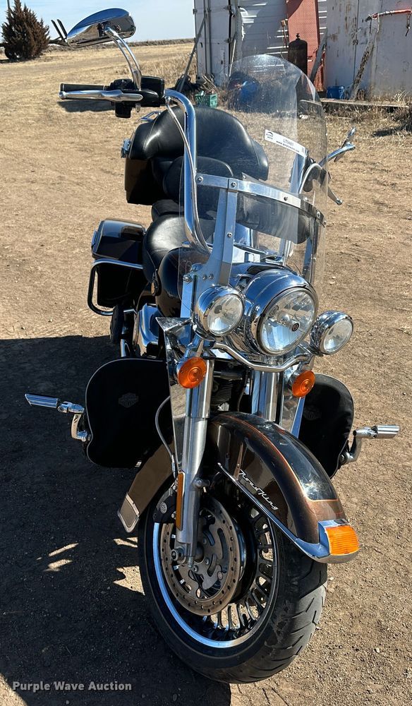 image for item LT9481 2013 Harley Davidson Road King  110th Anniversary Edition motorcycle