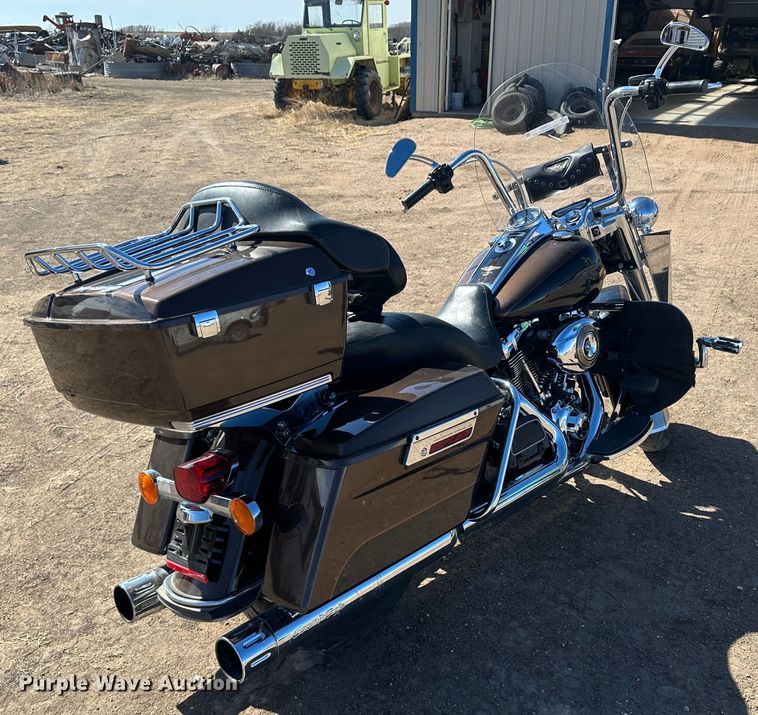 image for item LT9481 2013 Harley Davidson Road King  110th Anniversary Edition motorcycle