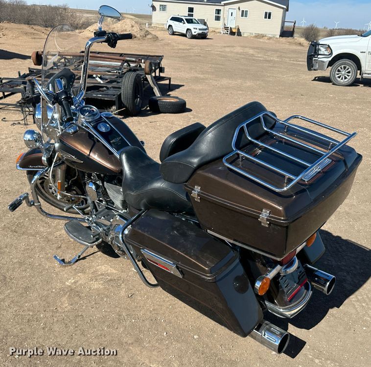 image for item LT9481 2013 Harley Davidson Road King  110th Anniversary Edition motorcycle