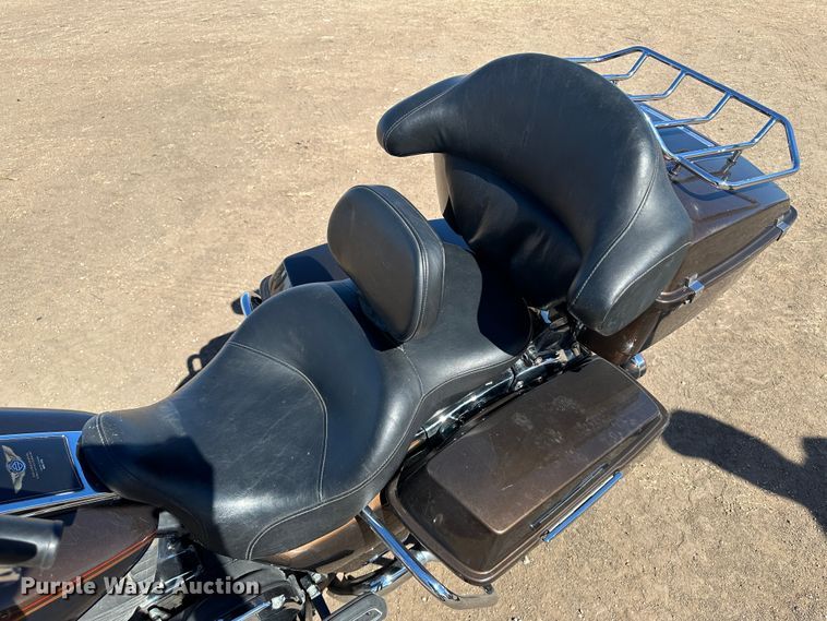 image for item LT9481 2013 Harley Davidson Road King  110th Anniversary Edition motorcycle