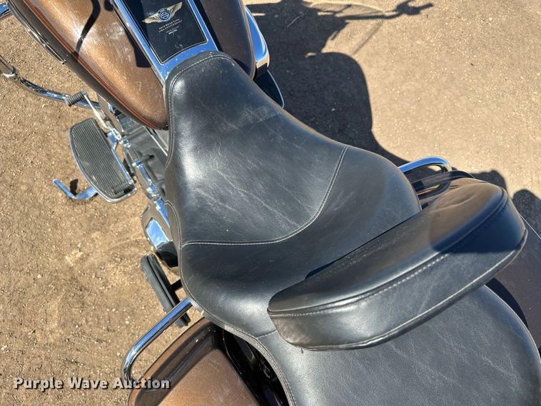 image for item LT9481 2013 Harley Davidson Road King  110th Anniversary Edition motorcycle