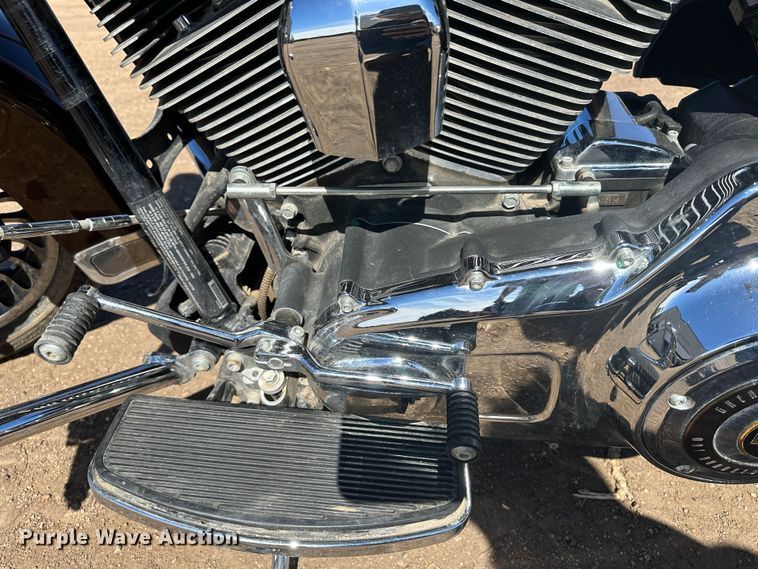 image for item LT9481 2013 Harley Davidson Road King  110th Anniversary Edition motorcycle