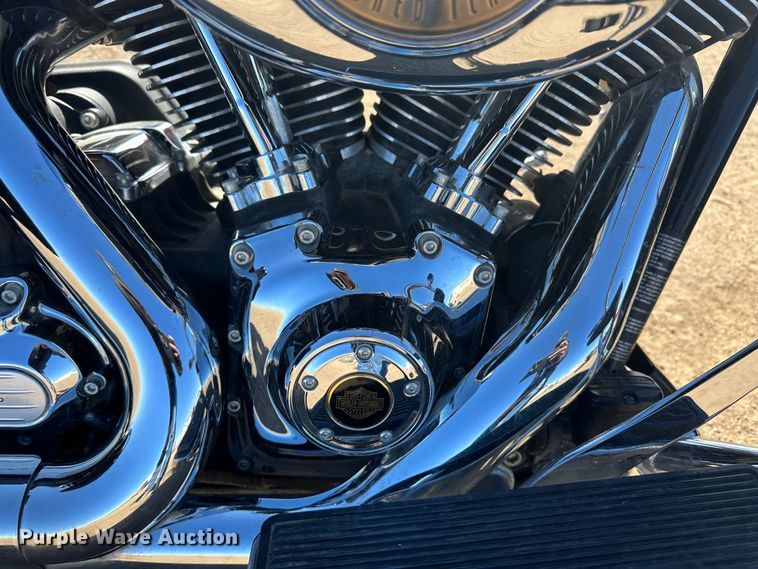 image for item LT9481 2013 Harley Davidson Road King  110th Anniversary Edition motorcycle