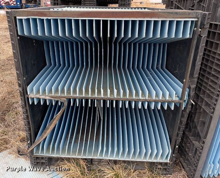 image for item MB9008 (22) poly bins