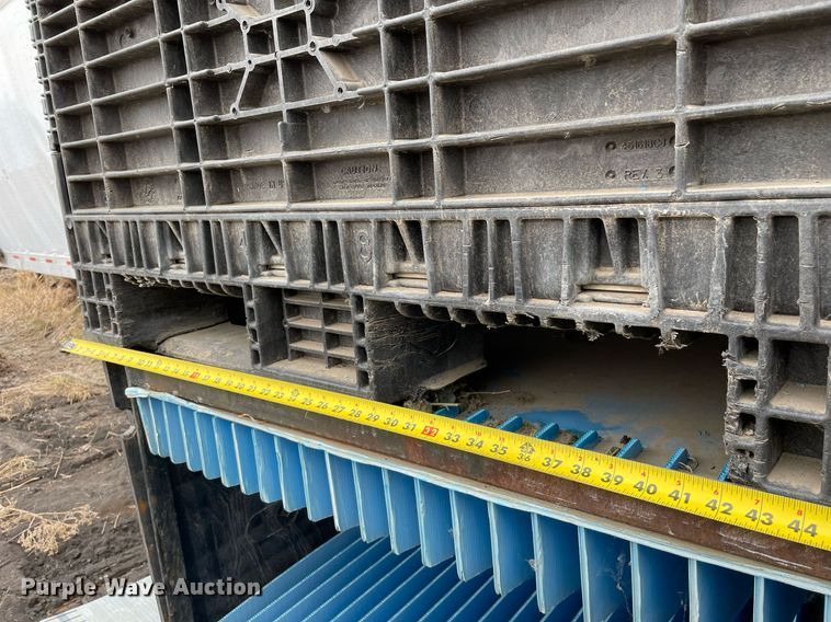 image for item MB9008 (22) poly bins