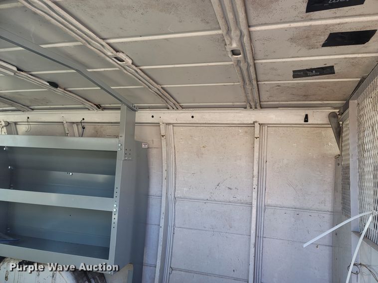 image for item MB9810 1995 Chevrolet G30  van