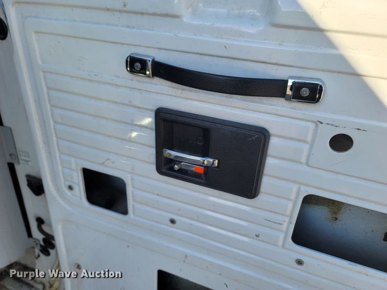 image for item MB9810 1995 Chevrolet G30  van