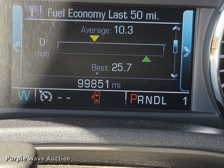 image for item MB9812 2017 Chevrolet Silverado 2500HD  Crew Cab pickup truck