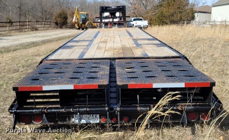 image for item MB9813 2020 Elite Trailers  equipment trailer