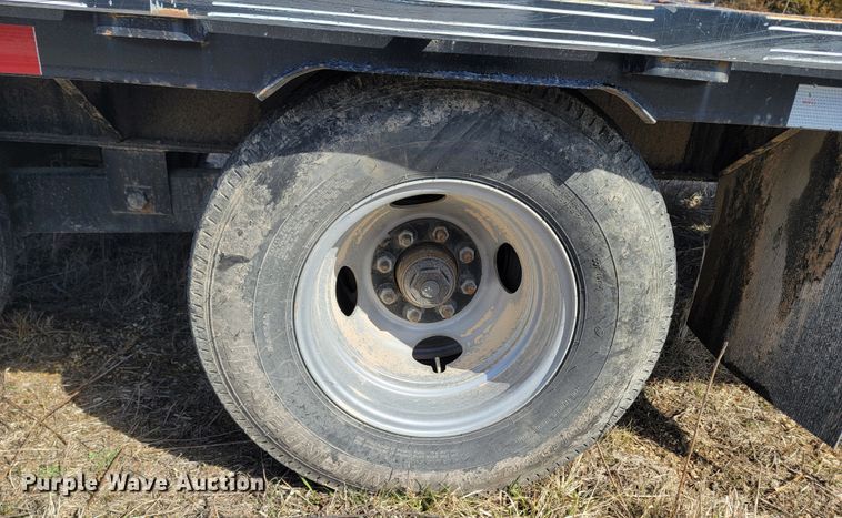 image for item MB9813 2020 Elite Trailers  equipment trailer