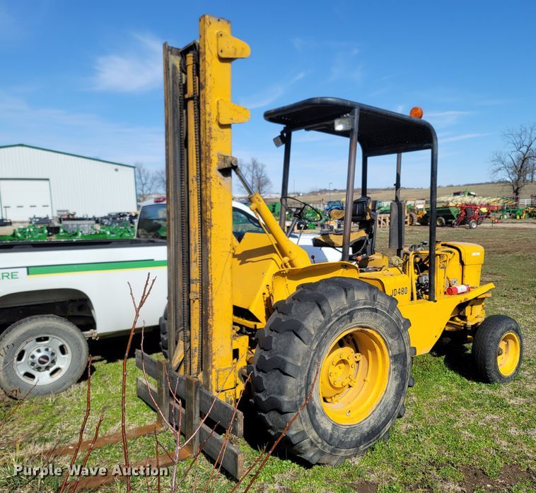image for item MB9823 John Deere JD480  forklift