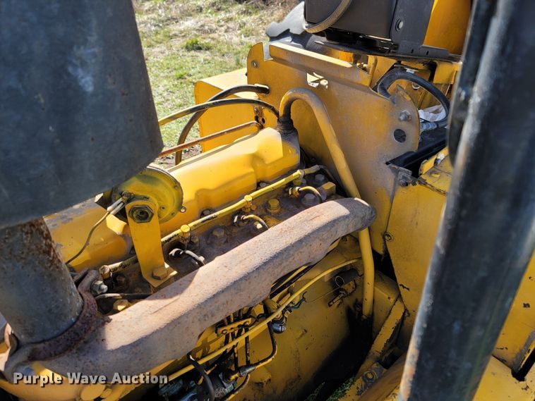 image for item MB9823 John Deere JD480  forklift
