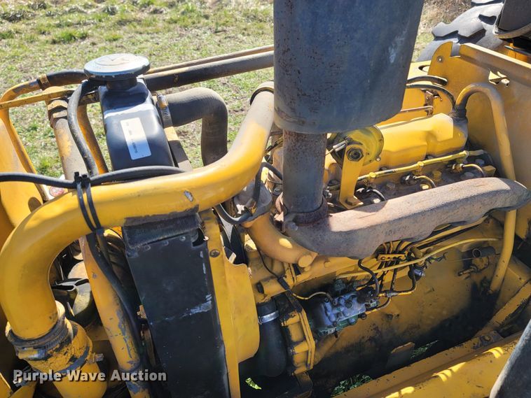 image for item MB9823 John Deere JD480  forklift