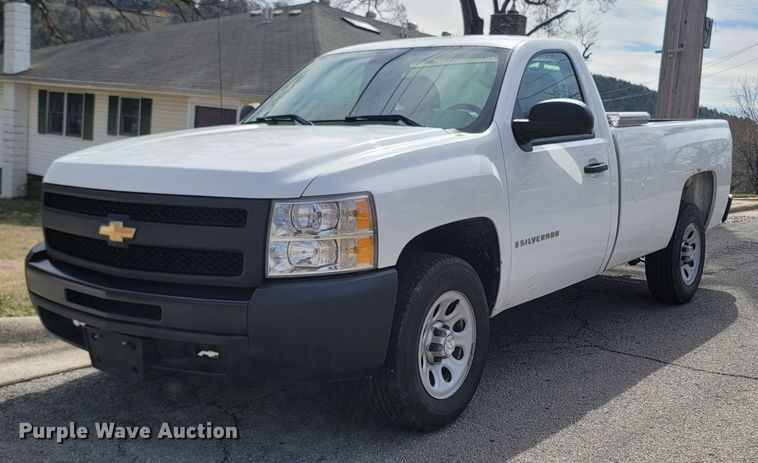 image for item MB9835 2009 Chevrolet Silverado 1500  pickup truck