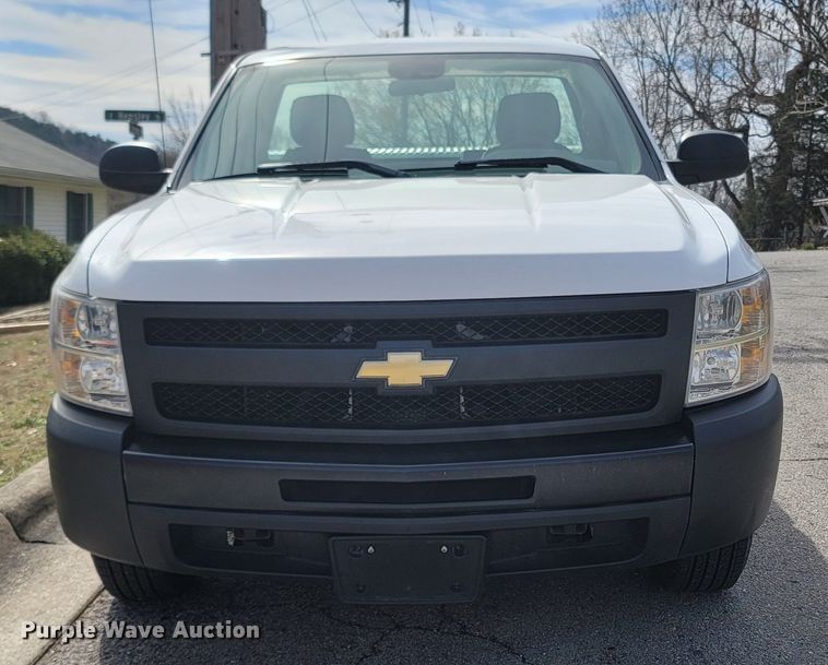 image for item MB9835 2009 Chevrolet Silverado 1500  pickup truck