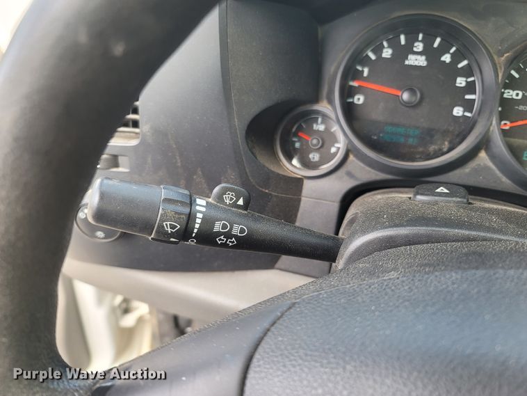 image for item MB9835 2009 Chevrolet Silverado 1500  pickup truck