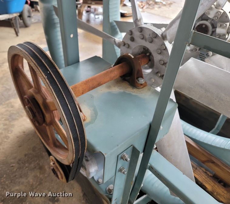 image for item MB9843 (2) Coolair LCBC600-2S 65" fans