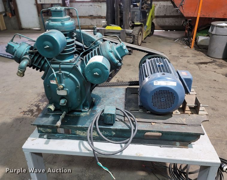 image for item MB9844 Ingersoll Rand 15T  air compressor