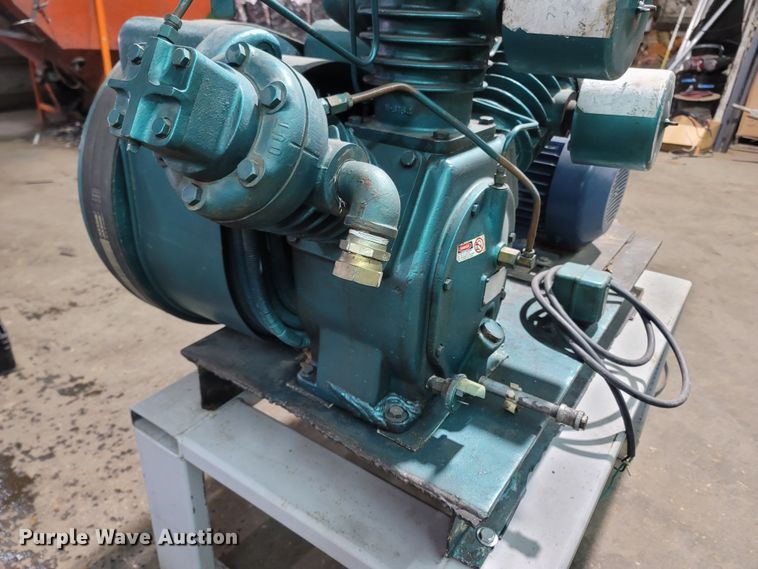 image for item MB9844 Ingersoll Rand 15T  air compressor