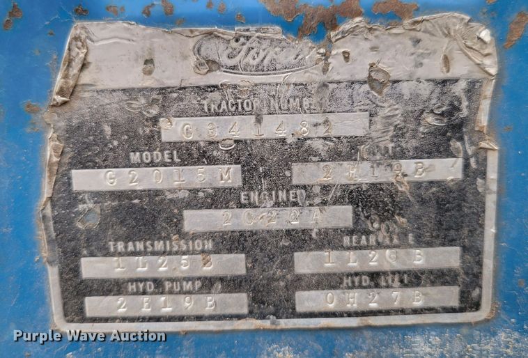 image for item MC9596 1972 Ford 8000  tractor