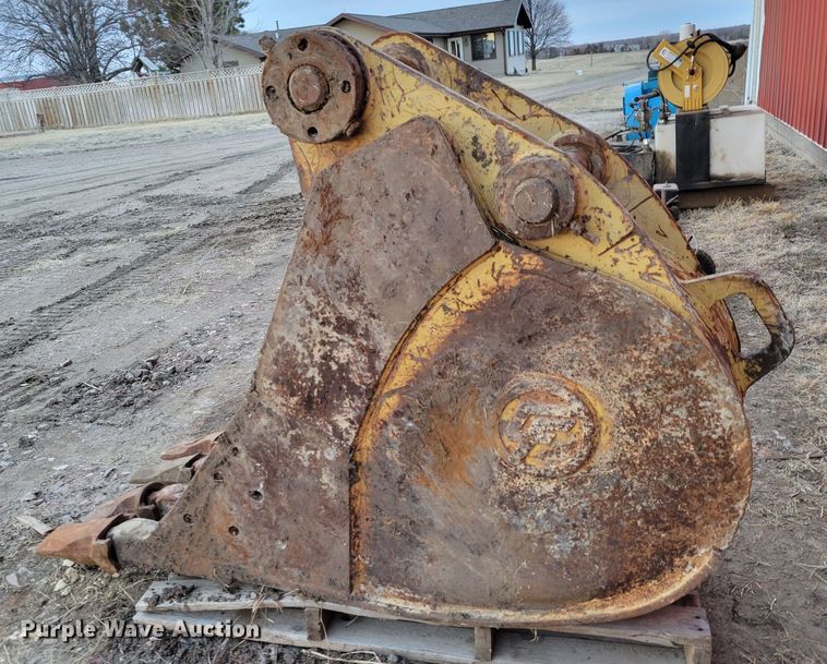 image for item MC9598 CF  excavator bucket