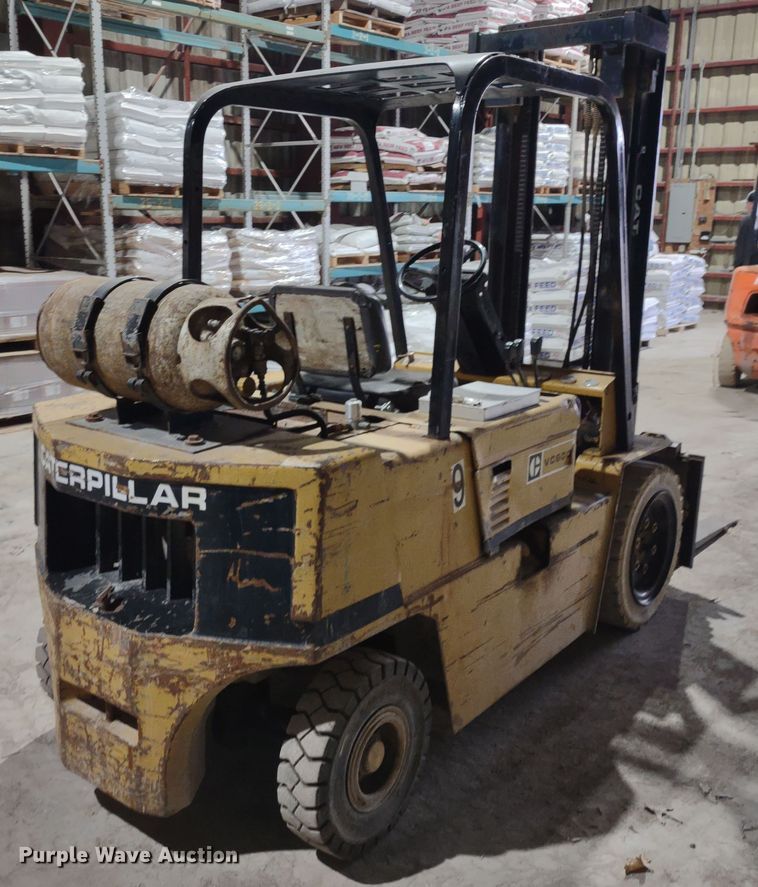 image for item MD9309 Caterpillar VC60D  forklift