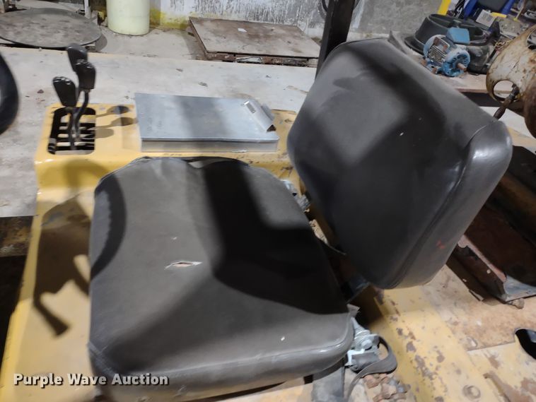 image for item MD9309 Caterpillar VC60D  forklift