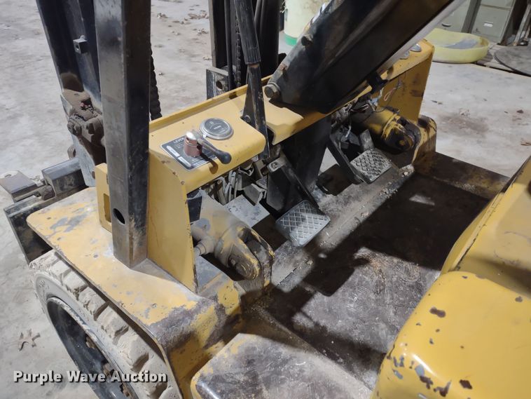 image for item MD9309 Caterpillar VC60D  forklift