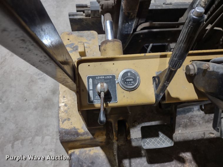 image for item MD9309 Caterpillar VC60D  forklift