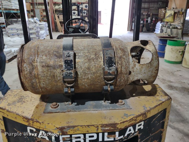 image for item MD9309 Caterpillar VC60D  forklift