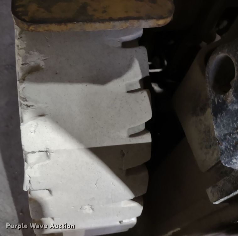 image for item MD9309 Caterpillar VC60D  forklift