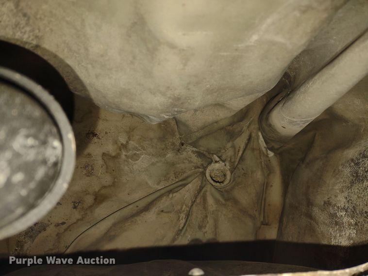 image for item MD9310 Windsor Chariot CSX24  floor scrubber