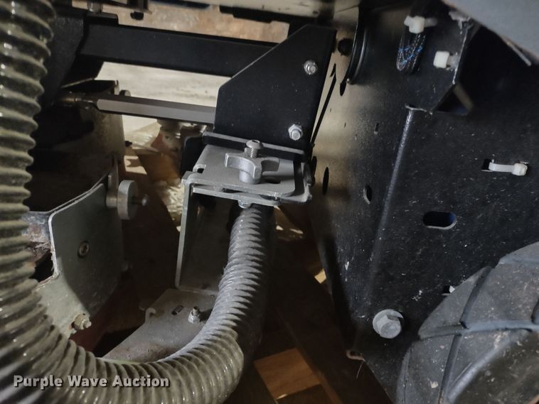 image for item MD9310 Windsor Chariot CSX24  floor scrubber