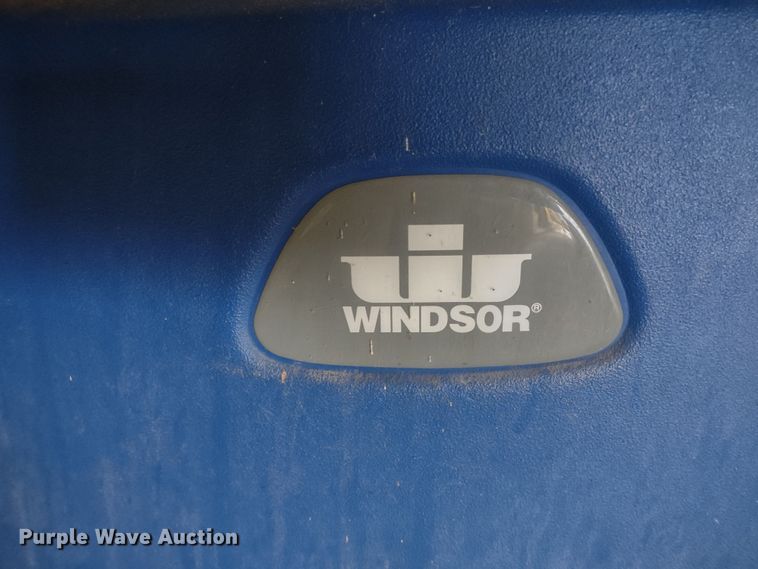 image for item MD9310 Windsor Chariot CSX24  floor scrubber