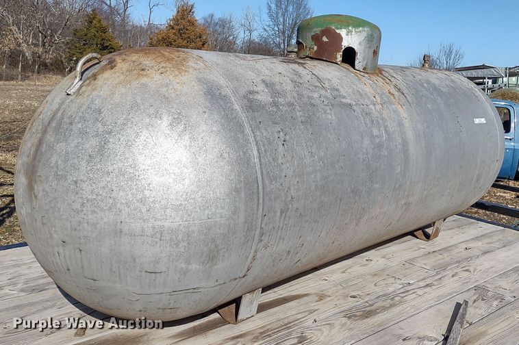 image for item MD9401 Propane tank