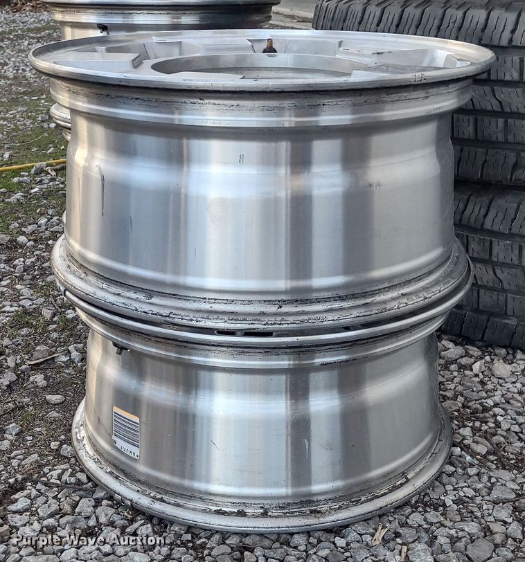 image for item MD9402 (4) Falken Wildpeak 265/70R17 tires and wheels