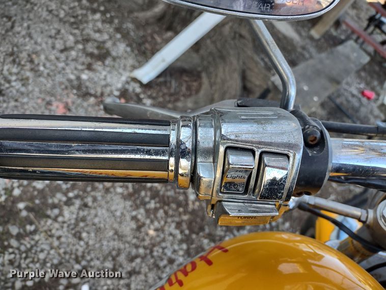 image for item MD9403 1985 Harley Davidson Roadster  motorcycle