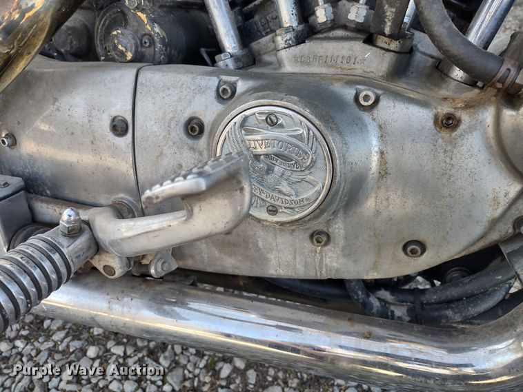 image for item MD9403 1985 Harley Davidson Roadster  motorcycle