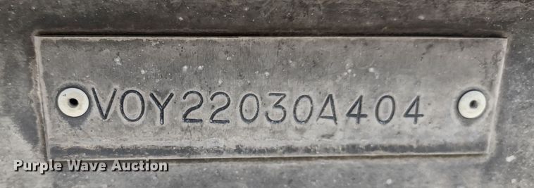 image for item MD9405 2004 Voyager Super Fish  pontoon boat